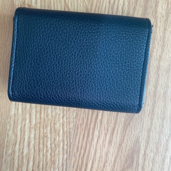 Steve Madden card case - Picture 2 of 3
